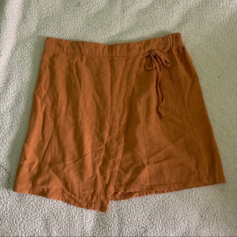 Mustard split skirt